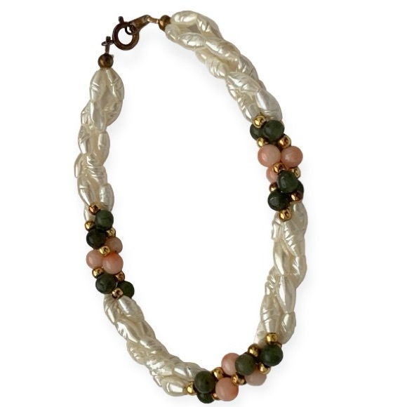 Handmade Jewelry - VINTAGE Freshwater Faux Pearl Rice Grain Beads Jade Coral Braided Bracelet 70’s